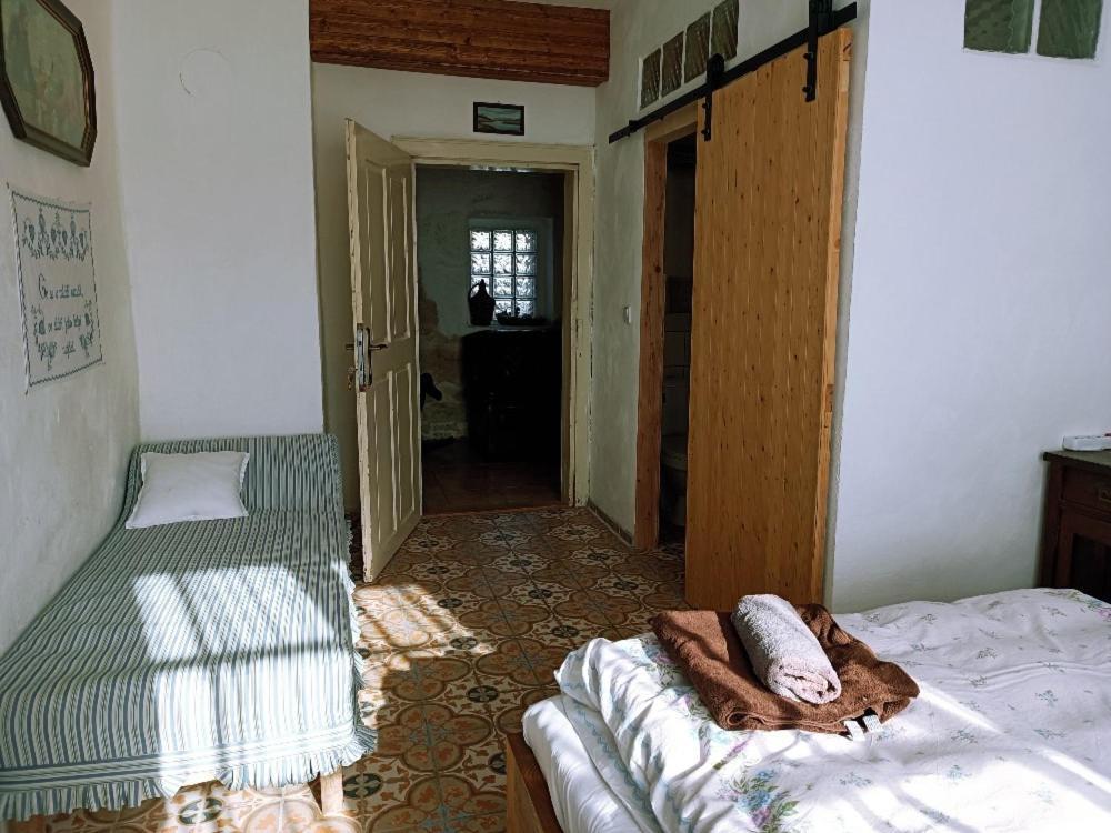 Ubytovani Pod Jilmem Zar Zimmer foto